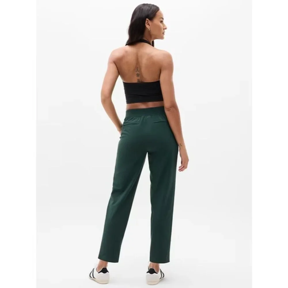 Athleta Dark Green Ankle Cropped Pants